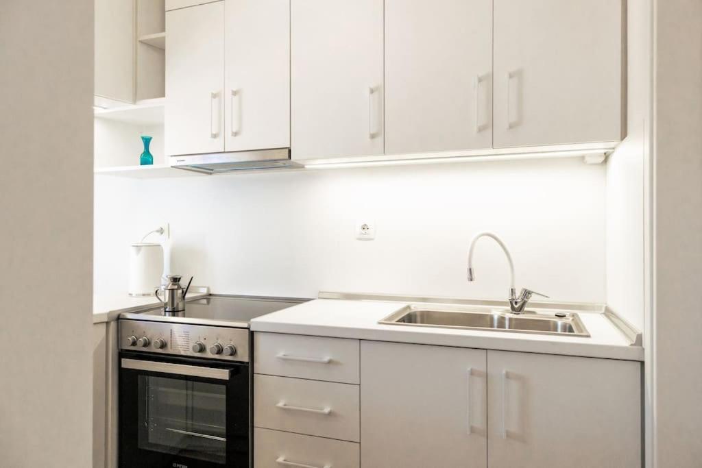 Cozy Studio In The Heart Of City 코모티니 외부 사진